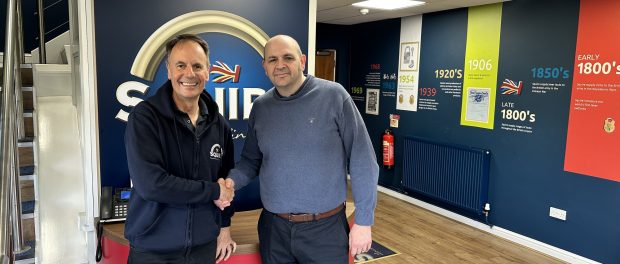 Squire CEO John Squire (left) with Band of Builders' Andy Taylor (right) (003)